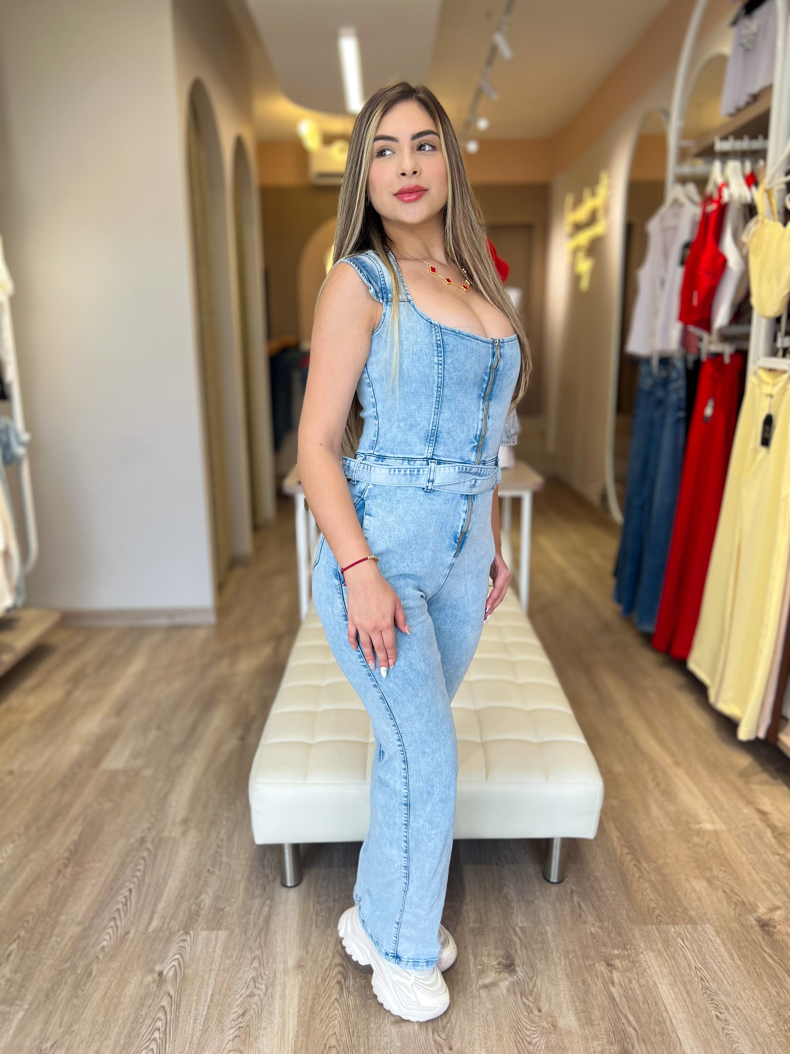Enterizo Denim Claro Tiras Ajustables