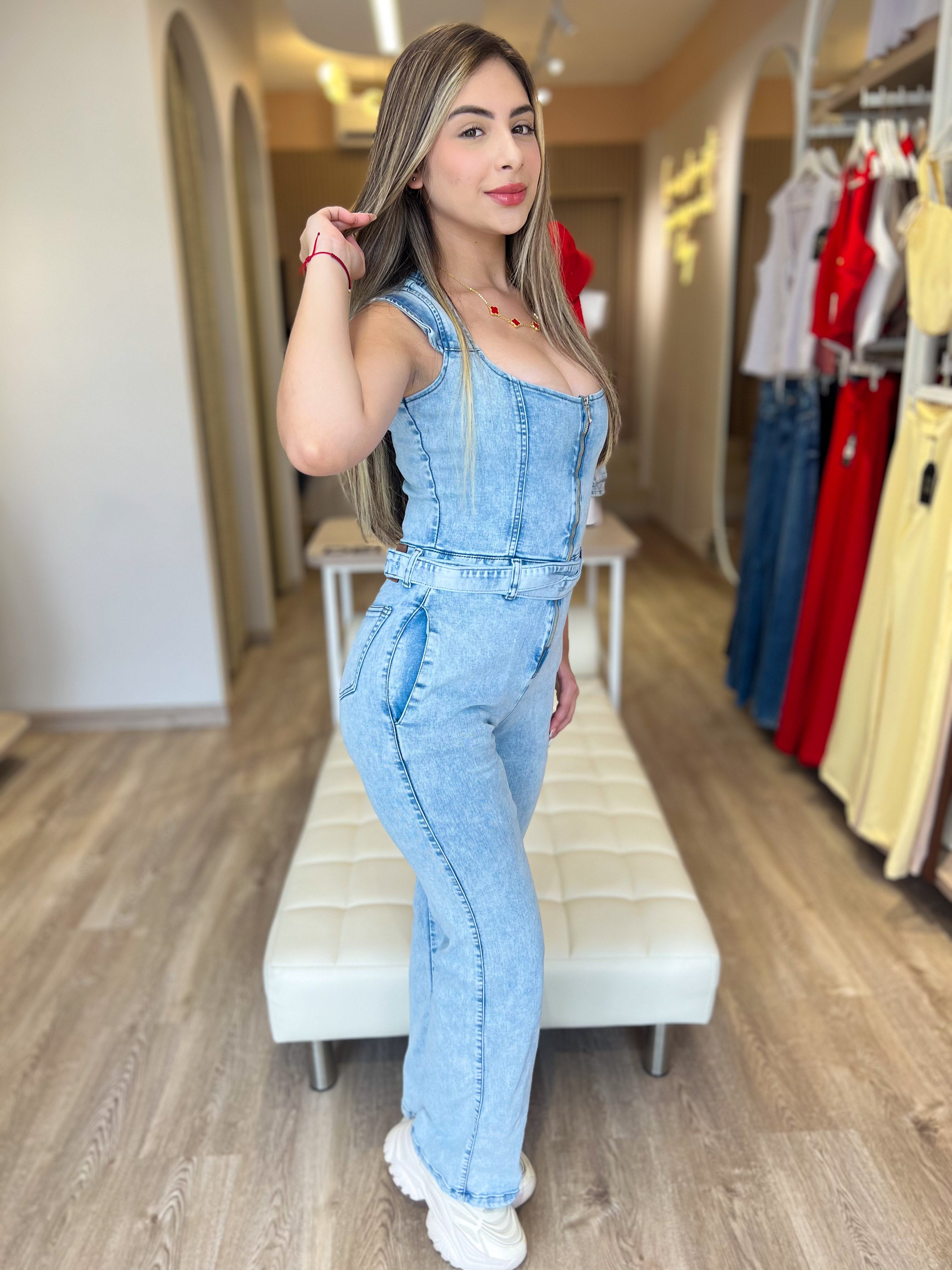 Enterizo Denim Claro Tiras Ajustables