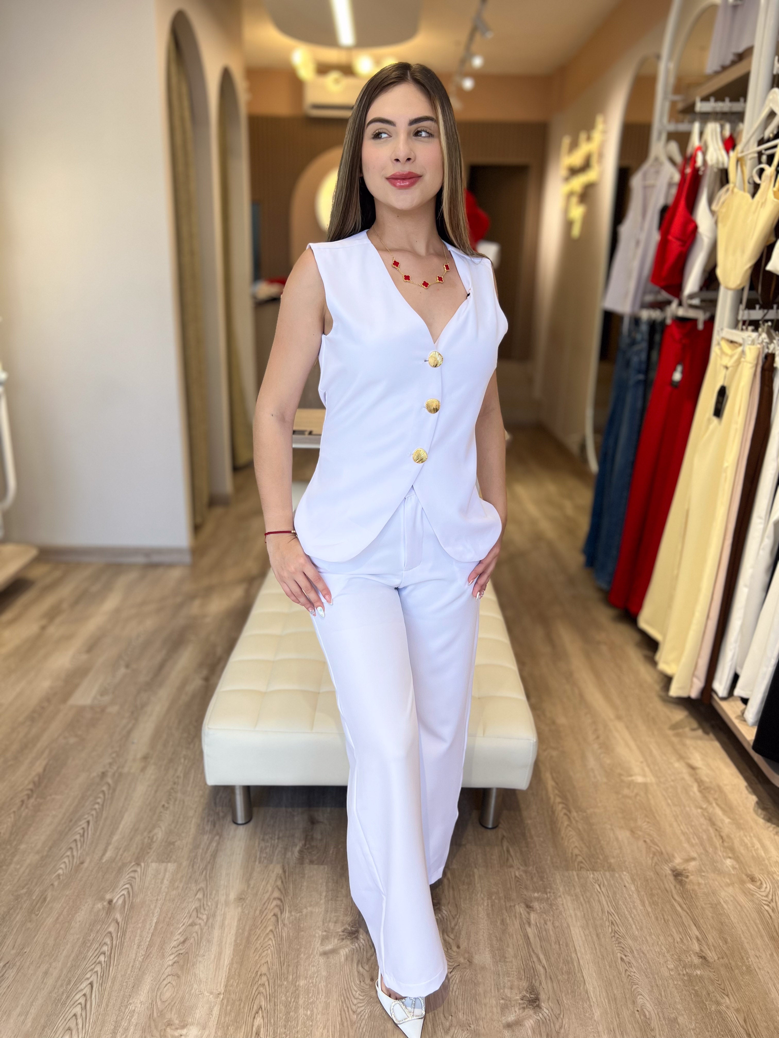 Conjunto Sastre Blanco Sin Mangas